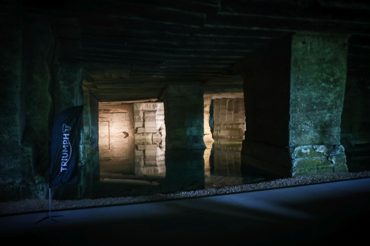 Triumph Adventure Experience: quando la moto va a braccetto con l'architettura